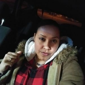 Meet your Posher, Idalia